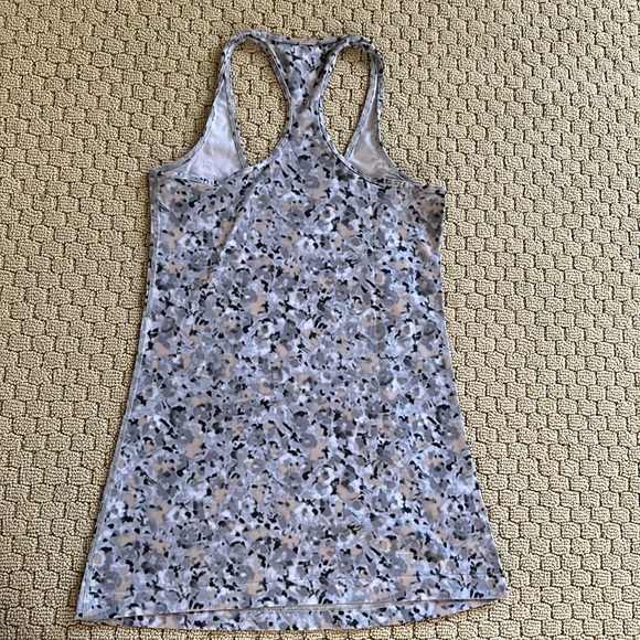 Lululemon Tank Gray - Picture 2 of 2